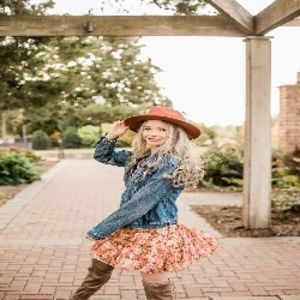 Meet your Posher, Braley